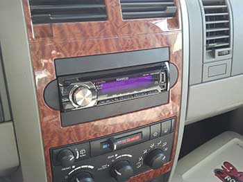Kenwood cd/ams/fm/usb head unit with Custom speaker pod built into the lift gate with 6 1/2 coaxial clarion speakers and  Diamond 12 sub powered by a Rockford Amp.
