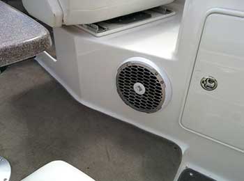 Regal Yacht. Installed Rockford Fosgate components: 2 pr. marine 6.5", 2 pr. marine 8", 2 amps, 2 12" Punch subs, 2 10" subs and 3 Audio Control overdrives. This yacht rocks the water!